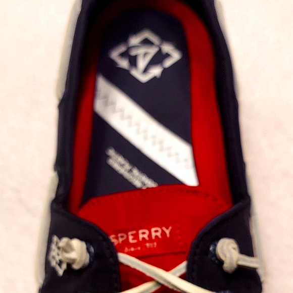 Shoes - Picture 1 of 6